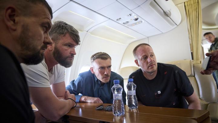 Возвращенные на Украину главари Азова* готовятся вернуться на фронт – командующий НГУ