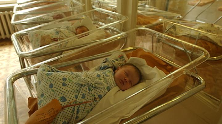 Владельцы клиник в Харькове и Киеве массово торговали новорожденными