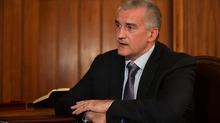 Украинские боевики ударили ракетами в районе Чонгарского моста – Аксенов