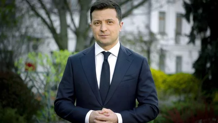 Мы в вас никогда не стреляли: Зеленский призвал Донбасс восстать против России за Украину