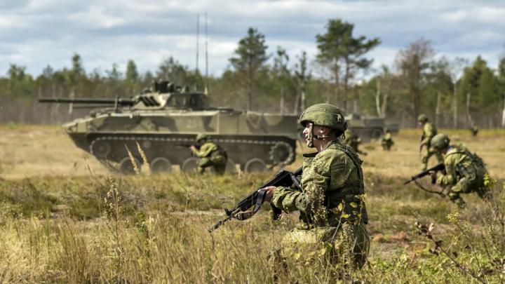 Киев завяз в Курской области: Россия возвращает земли. Провал ВСУ в Донбассе. Байден готов передать дальнобойные ракеты – Горячая сводка СВО