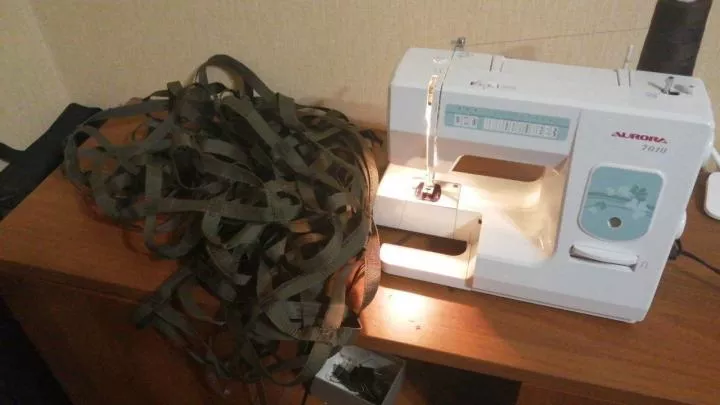 Носилки для фронта. Золотых рук на всех не хватит