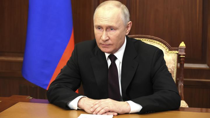 Пушилин доложил Путину о ситуации на бахмутском направлении