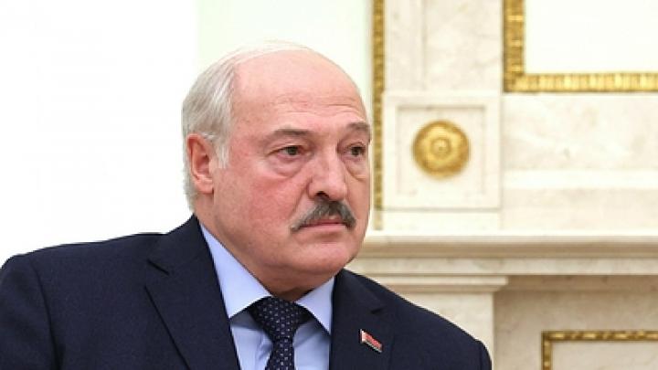 Саммит БРИКС поможет покончить с гегемонией Запада – Лукашенко