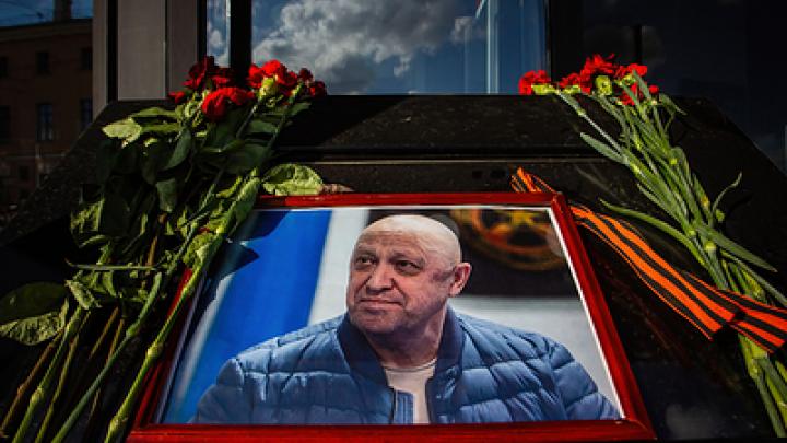 Песков не владеет информацией о похоронах Пригожина
