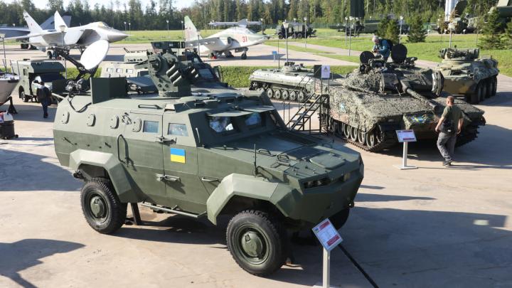 Подбитые Хамви, трупы солдат: Украина показала потери под Работино