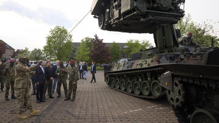 Долги копятся. Украине подготовили очередной пакет помощи