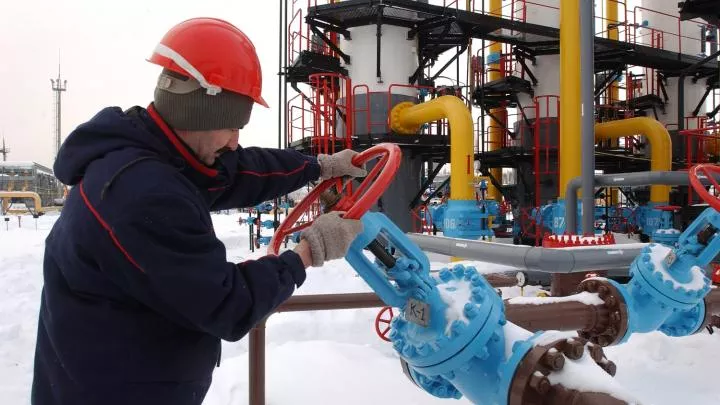 Газпром продолжит поставки газа в Европу через Украину