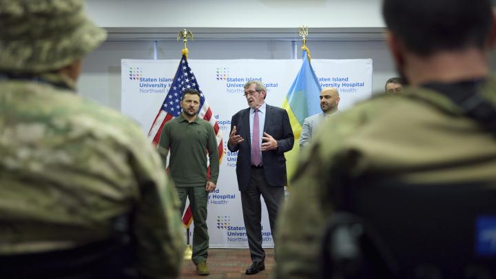 Ребенок утомил незрелых родителей. Украинский фронт развалится за полтора месяца без поддержки США