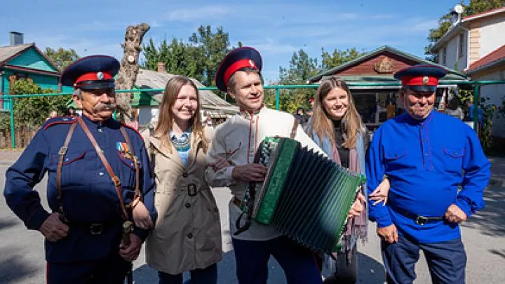 Ну и где?: военный эксперт упрекнул казачество в уклонении от спецоперации на Украине