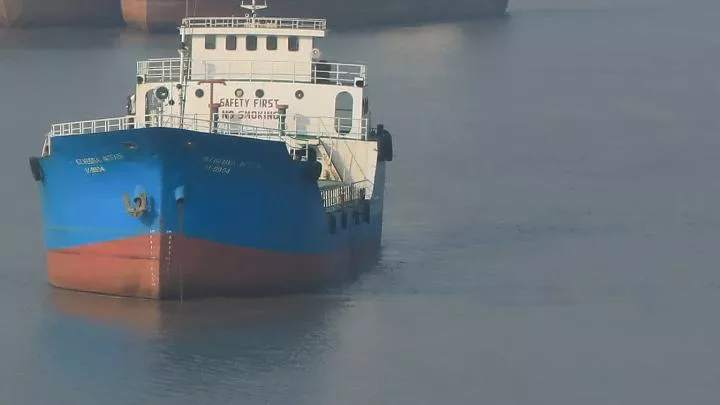 В Болгарии заявили о начале эвакуации моряков из порта Мариуполя в Донецк
