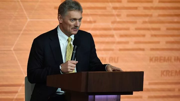 Песков заявил, что противников ограничений меньше, чем желающих выжить