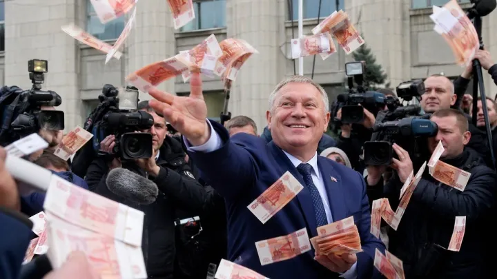 Военкор – депутатам: Вы интересы какого народа отстаиваете?