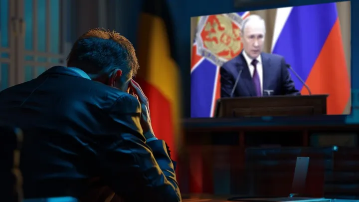 Путин сделает двух олигархов нищими? Один теперь должен миллиарды государству, другого взяли по пути в Турцию