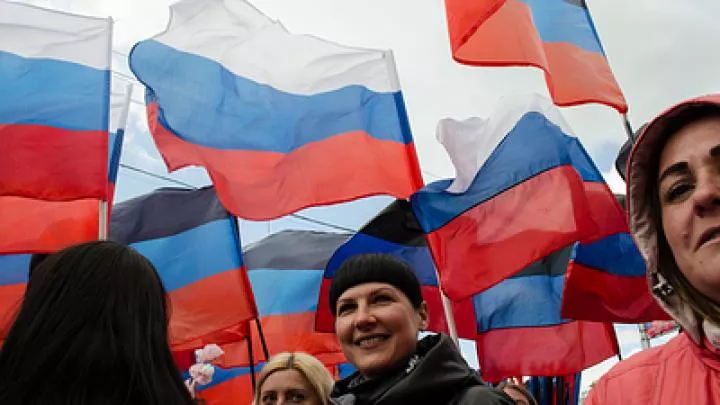 Делегация ДНР впервые примет участие в первомайском шествии на Красной площади