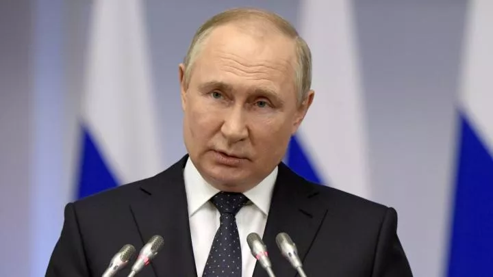 Путин обсудил с Совбезом РФ обеспечение безопасности России на южном направлении
