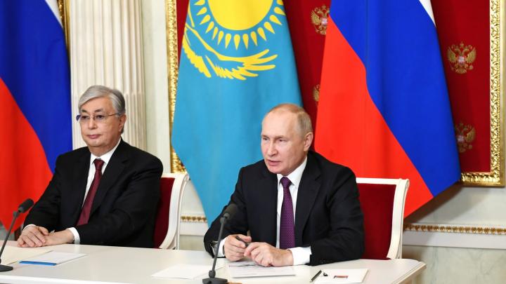 Урановый удар в спину России: Путин едет разбираться в Казахстан