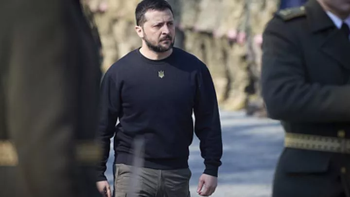 Зеленский заявил, что прибыл на передовую на Бахмутском направлении  
