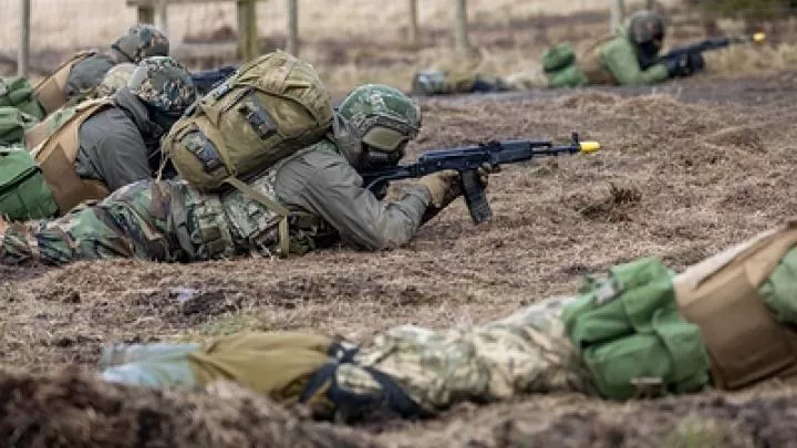 Украинцы все чаще уклоняются от мобилизации – WSJ
