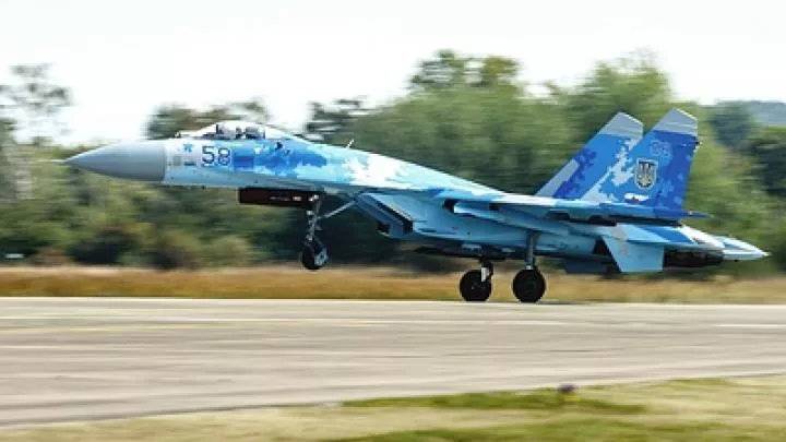 Российскими средствами ПВО сбит украинский Су-27 в районе Платоновки — Минобороны РФ