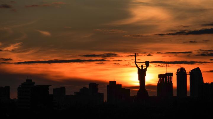 Запоздали даже сирены: В Киеве даже не успели понять, что Искандер уже атаковал  Запоздали даже сирены: В Киеве даже не успели понять, что Искандер уже атаковал