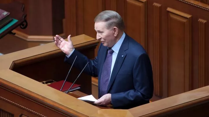 Экс-президенты Украины попросили мировое сообщество помочь в эвакуации боевиков с Азовстали