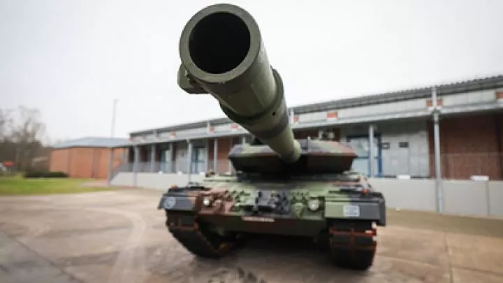 Экс-сотрудник Пентагона объяснил, почему западные танки на Украине превратятся в пепел