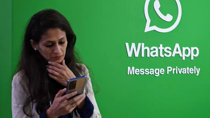 Хакеры могут получить полный доступ к данным WhatsApp из-за уязвимости – Дуров