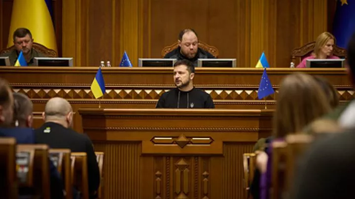 В США сравнили Украину с гнилым кораблем, который нужно утопить