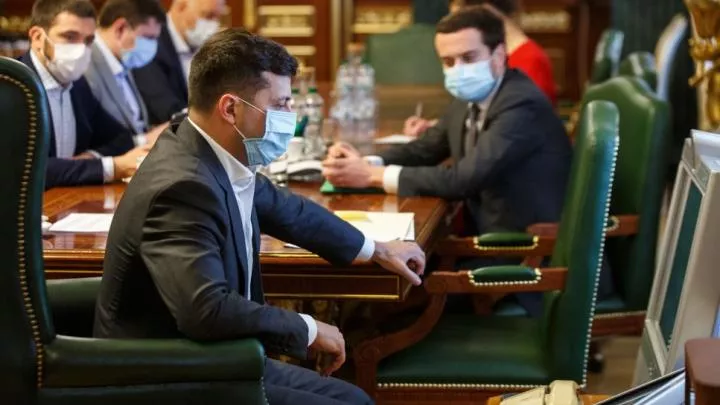 В Офисе Зеленского считают, что Запад начал процесс мягкого слива Украины – инсайдер