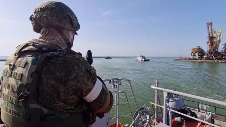Затопленный в Мариуполе корабль Донбасс может хранить тайны ВСУ — российский капитан