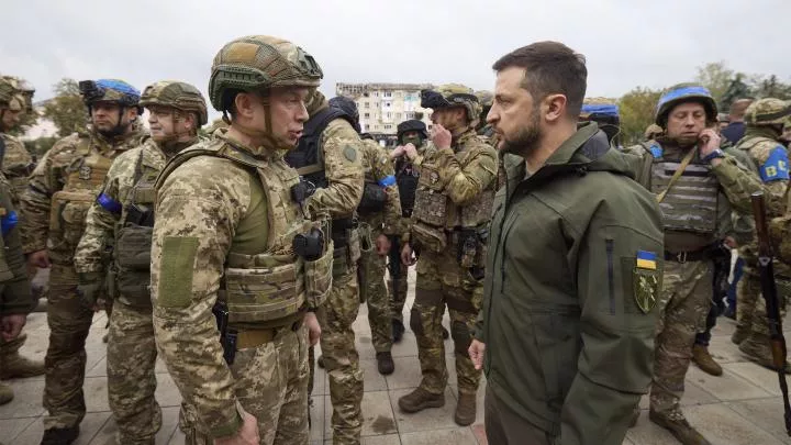 Киев заявил о принятии оперативных решений по Бахмуту – украинские СМИ