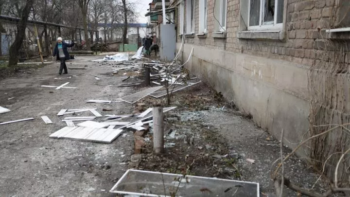 Украинские войска обстреляли Ясиноватую из РСЗО 