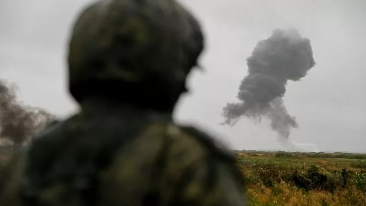 Российские десантники будут охранять аэропорт в Алматы — Минобороны