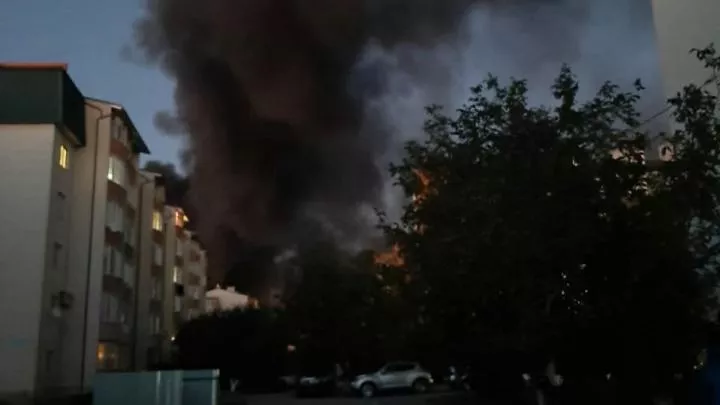 В Иркутске на двухэтажный дом упал истребитель, есть погибшие – губернатор