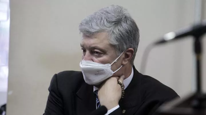 Порошенко показал всем, что он чуть менее трус, чем Янукович — экс-депутат Рады