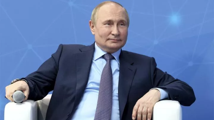 Путин не будет объявлять о мобилизации на ПМЭФ — Песков