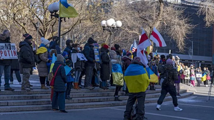 НМ ЛНР: Украинская пропаганда сама себя напугала российской агрессией 