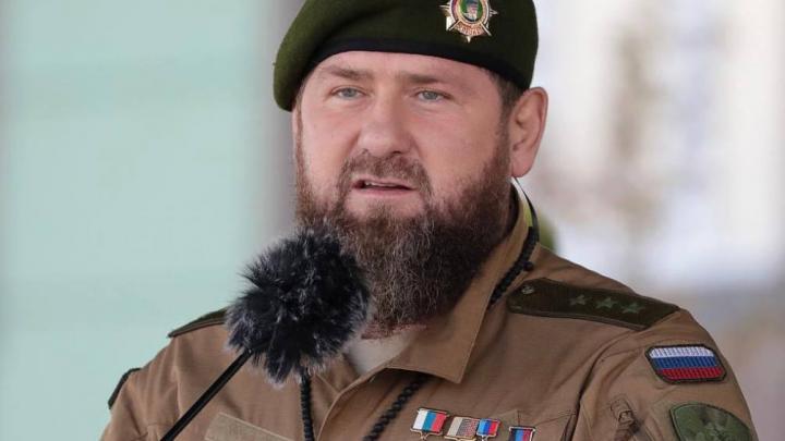 Кадыров сообщил о выдвижении бойцов для наведения порядка в мятежных регионах