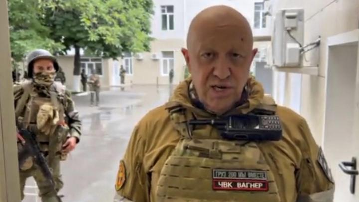 Обвинения с Пригожина снимут, он уйдет в Белоруссию – Песков