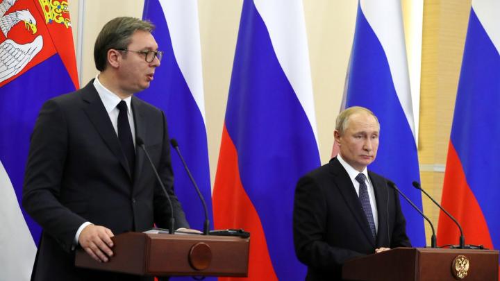 Путину удалось купировать негативное развитие событий в РФ благодаря своему авторитету – Вучич