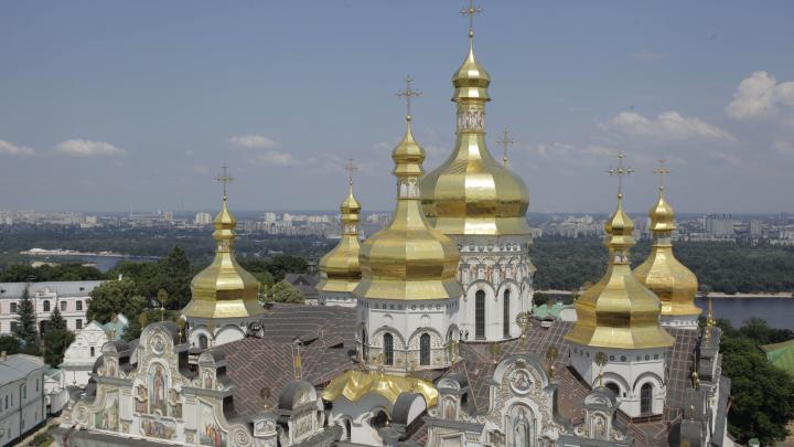 Украинские власти намерены вывезти из Киево-Печерской Лавры реликвии – СВР