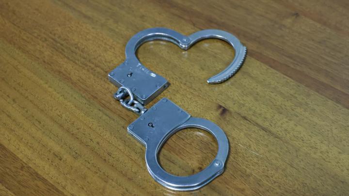 В Германии начался суд над иммигрантом, изнасиловавшим 10-летнюю девочку
