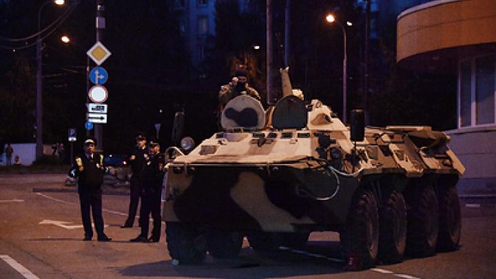 В Ростове изъяли БТР, оружие и боеприпасы ЧВК Вагнер   