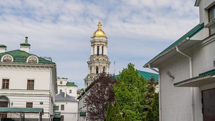 Монахам УПЦ дали три дня, чтобы покинуть помещения Лавры 