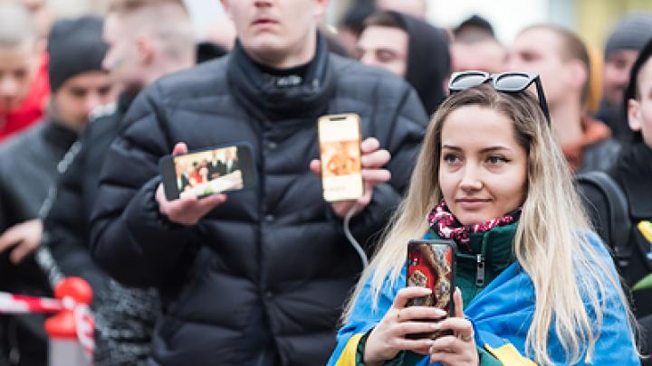 Это наш дом: Чешские цыгане протестуют против нападений со стороны украинских мигрантов