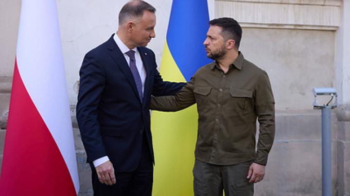 Дуда не исключает участия польской армии в миротворческой миссии на Украине