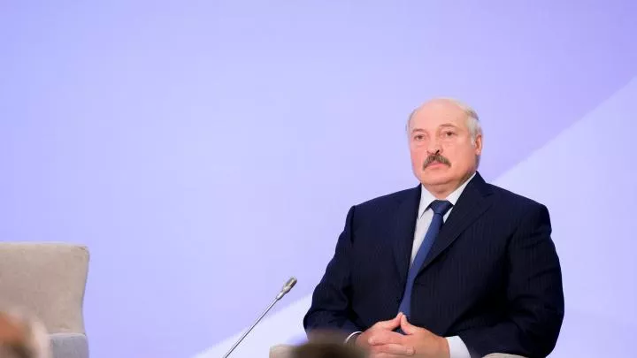 Начать переговоры с Россией Украине не дают США – Лукашенко