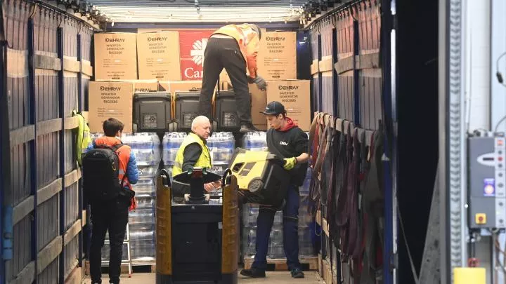 На Украине продали крупную партию гуманитарной помощи