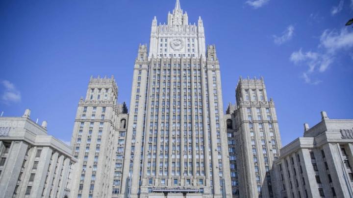 МИД России решил поставить русофоба на место... но прозвучало лишь блеяние о дружбе